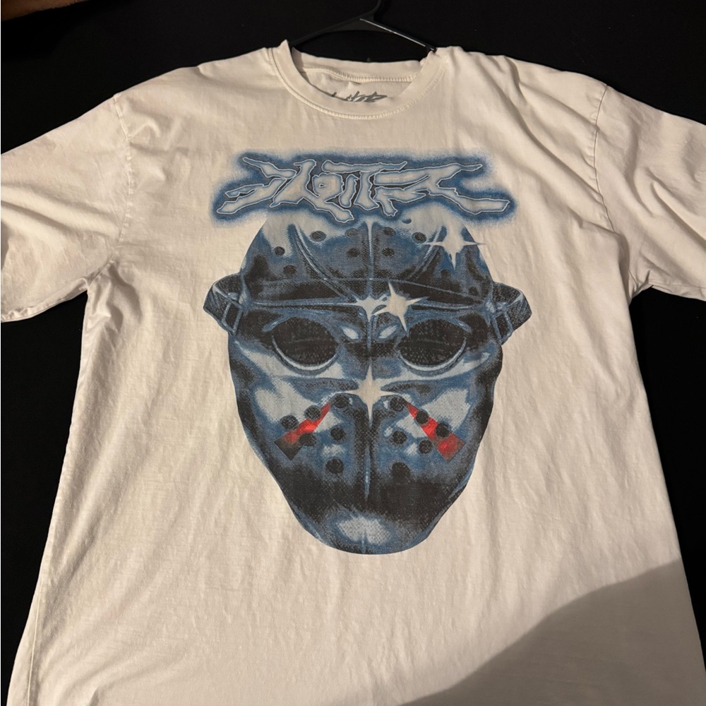 Loiter graphic tee